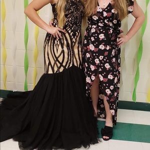 Jovani mermaid dress Size 12 no alterations done!